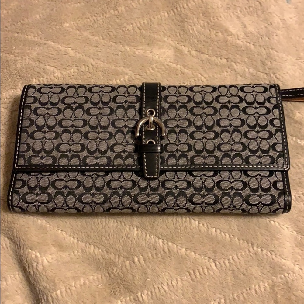 Coach wallet